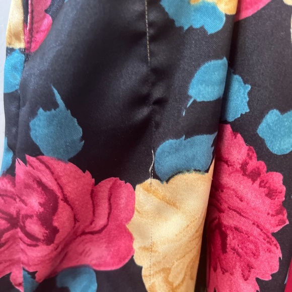 Vintage Night Passion Lingerie Satin Robe - Picture 3 of 9